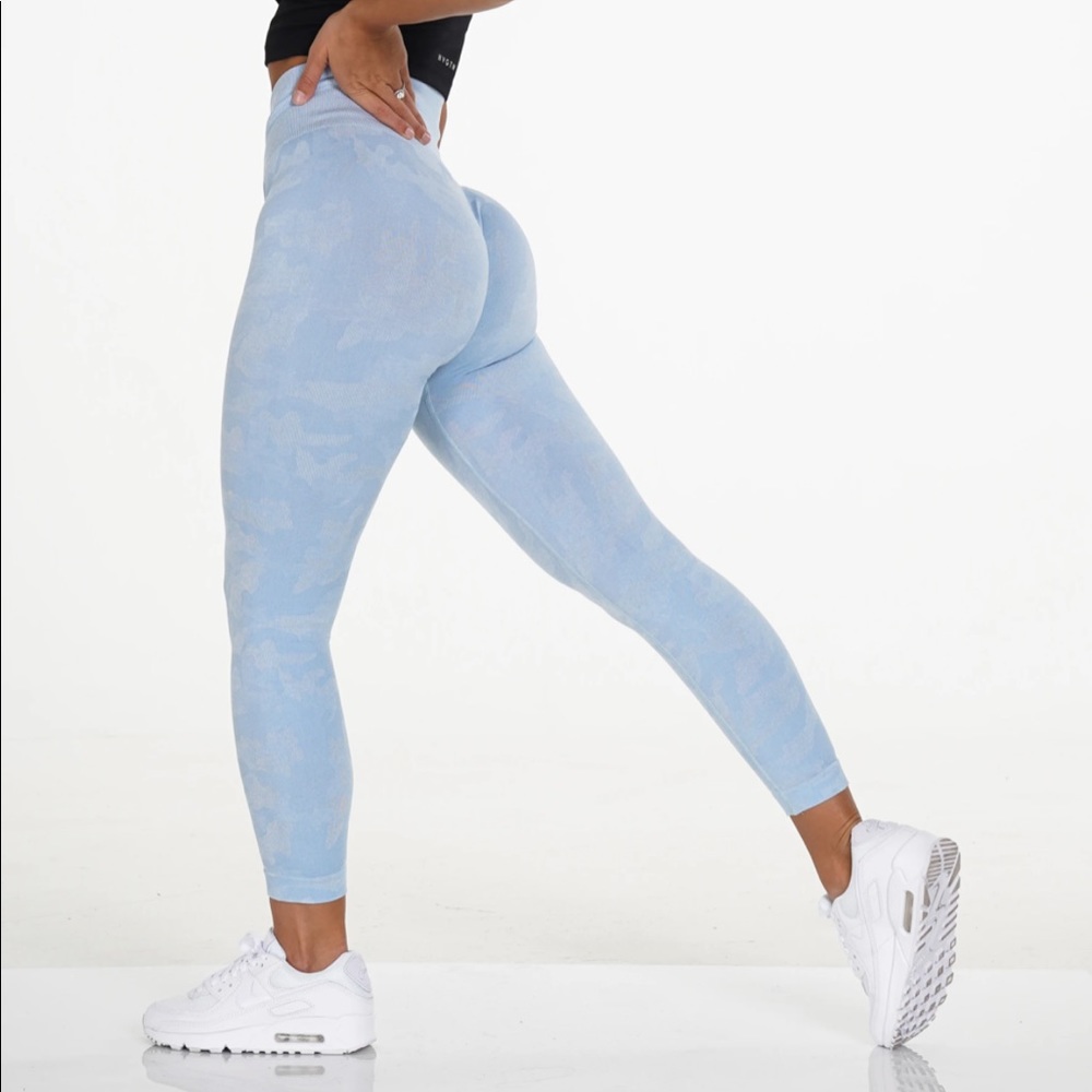 Nvgtn Icy Blue Seamless Leggings